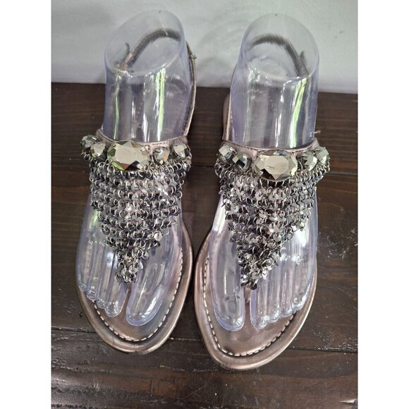 Vince Camuto Milanas Silver Leather Thong Sandals With Rhinestone & Chains/Sz. 6 - Picture 6 of 11